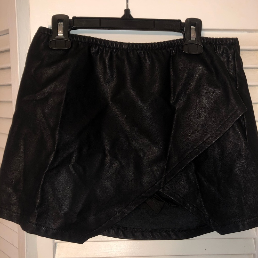 Black leather skirt